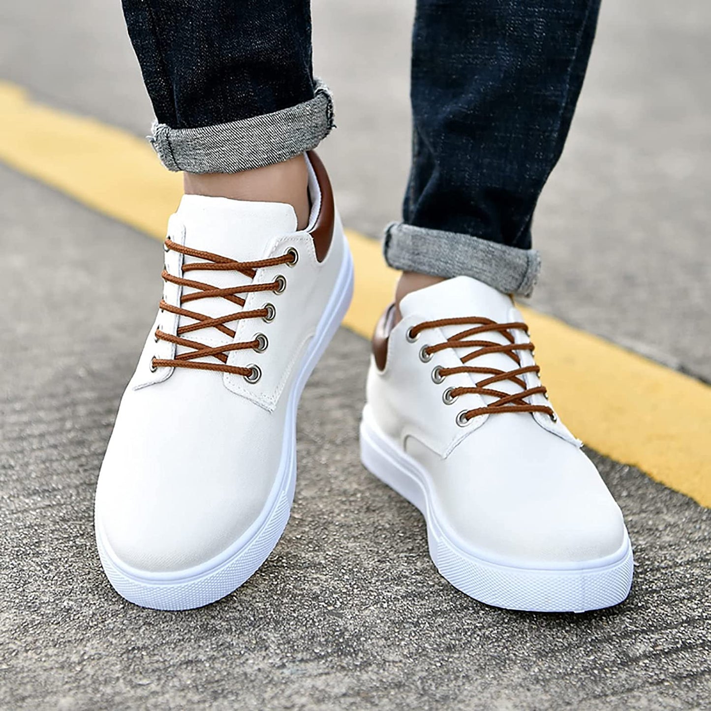 Magnus - Herren-Sneaker mit einer knackigen weißen Sohle