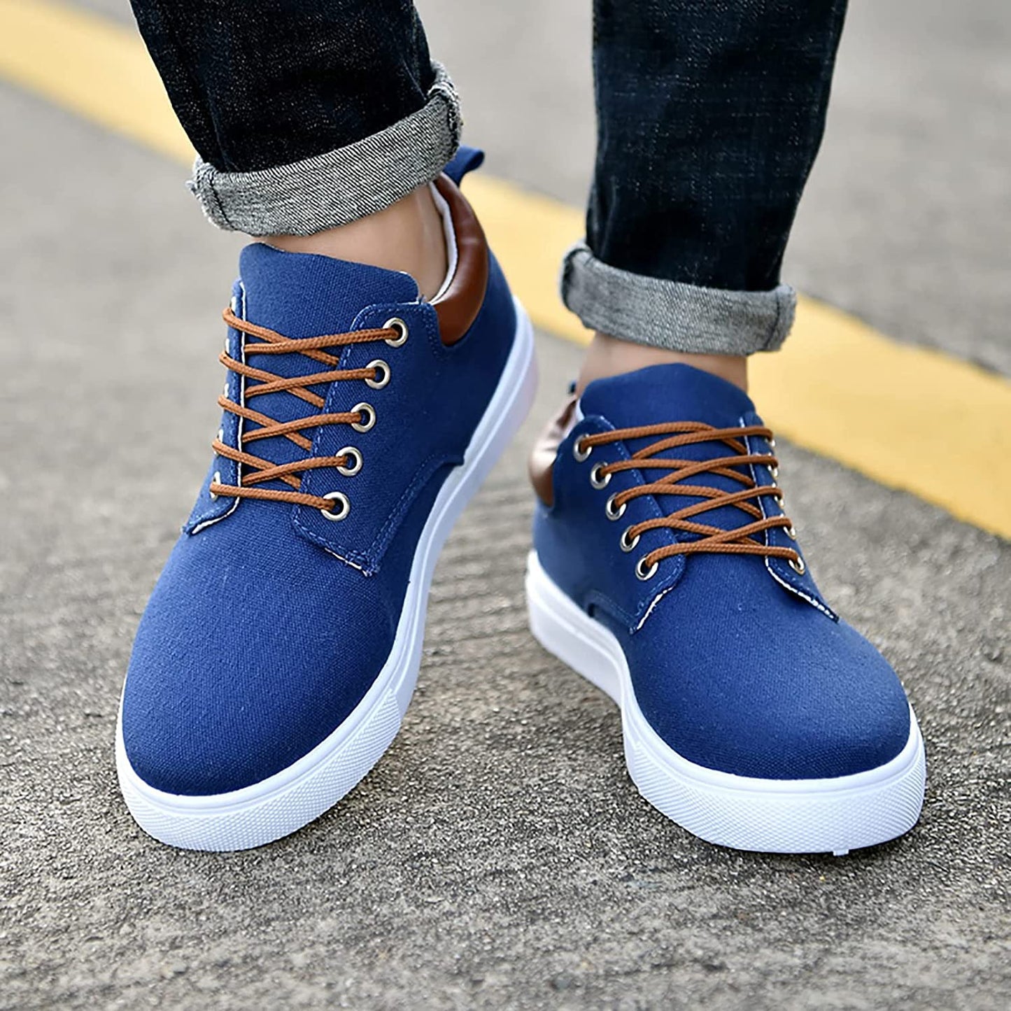 Magnus - Herren-Sneaker mit einer knackigen weißen Sohle
