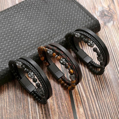 Hochwertiges Lederarmband für Männer - Stilvolles Bling mit Edelsteinen und Charms